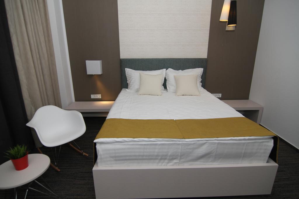 Hotel On Plonge Junior Mamaia Værelse billede
